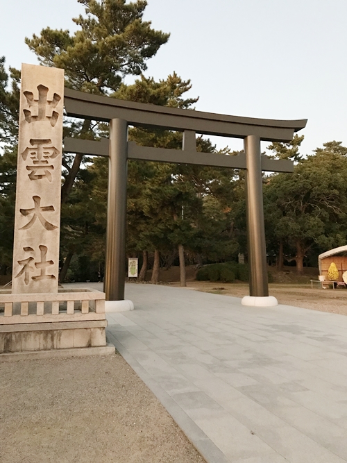11月出雲大社鳥居