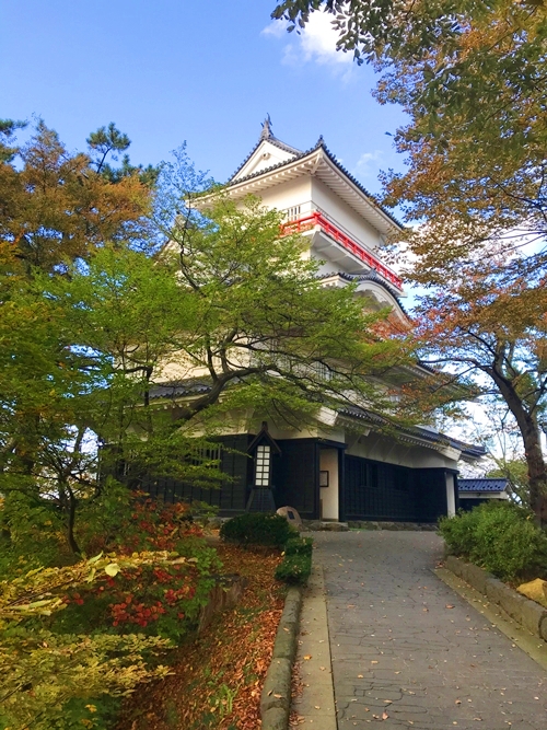 久保田城御隅櫓の復元建築と歴史資料館