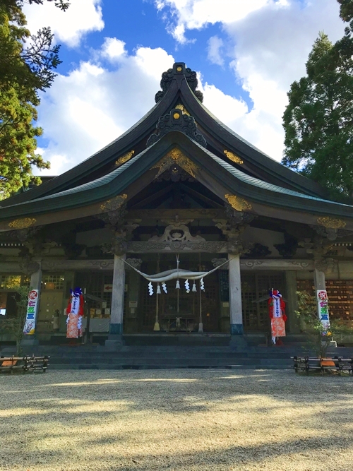 秋田県秋田市太平山三吉神社の全景と総本宮の荘厳な雰囲気