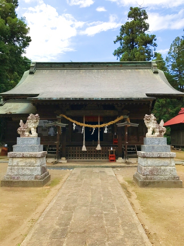 赤城神社［二宮］の拝殿。大己貴命を主祭神とする古社