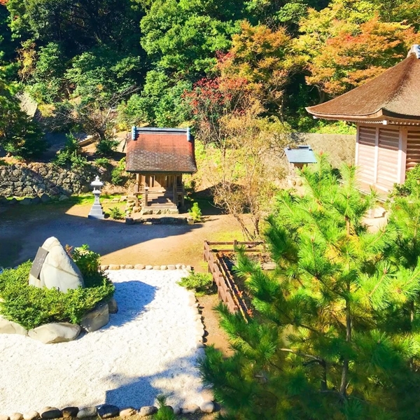 日御碕神社の境内｜神の宮から見下ろすパワースポット全景