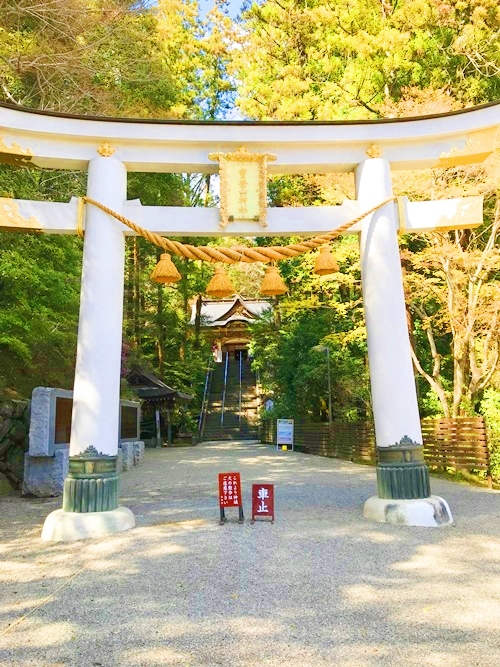 宝登山神社の鳥居｜神聖な入口｜秩父三社の格式