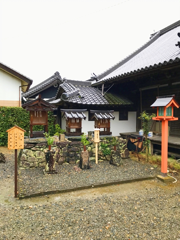 宝来山神社 境内 自然豊かな環境と歴史的建造物が調和するパワースポット