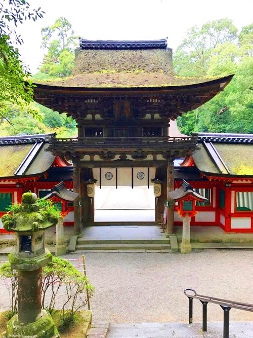 奈良県のパワースポット神社 石上神宮の参拝風景 - 星夢（セイム）の祈願祈祷