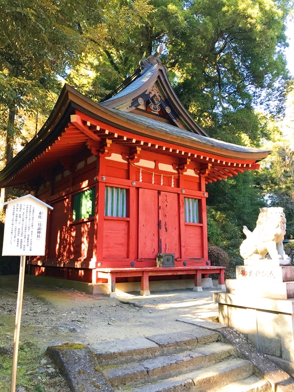 貫前神社 月読神社 旧拝殿を転用した歴史ある社殿