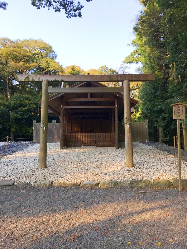 伊勢神宮別宮・月夜見宮の神明造の本殿