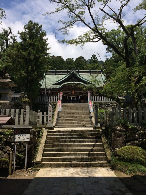 筑波山神社の参道｜神聖な階段｜拝殿へのアプローチ