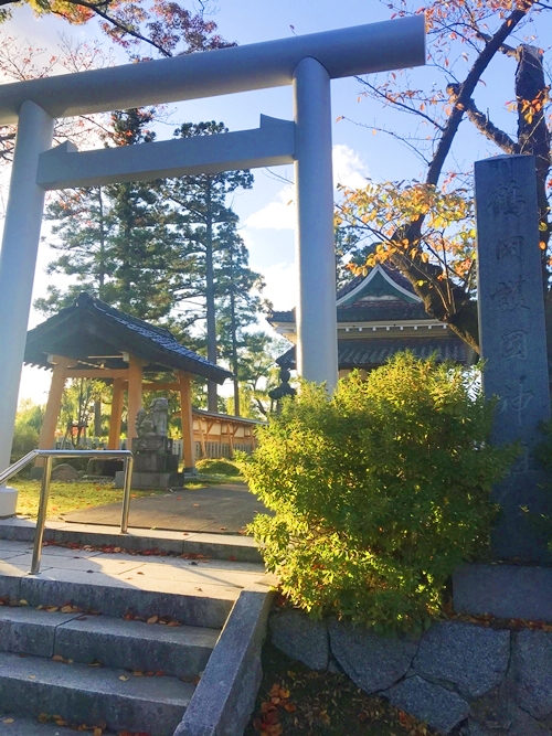 鶴岡護国神社の全景｜山形県のパワースポットとして人気の神社