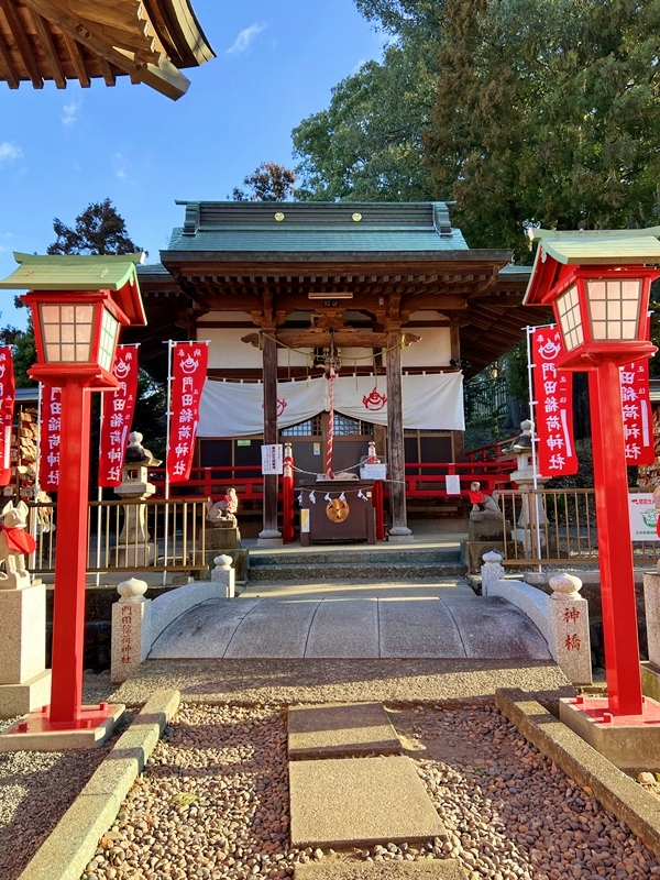 パワースポット神社で祈祷を行う星夢（セイム）
