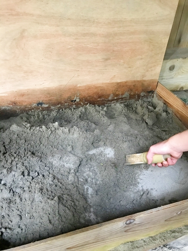 本物の縁結びの効果を得るために素鵞社で授与される出雲大社の御神砂