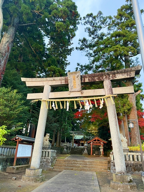 静岡県御殿場市の一幣司浅間神社入口と縁結び祈願の参拝記録
