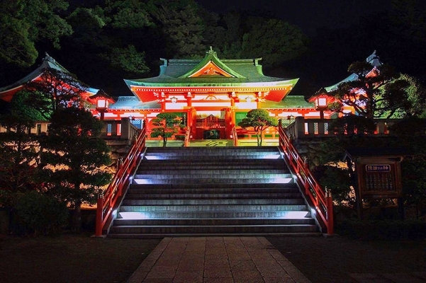 パワースポットで有名な足利織姫神社のイルミネーション