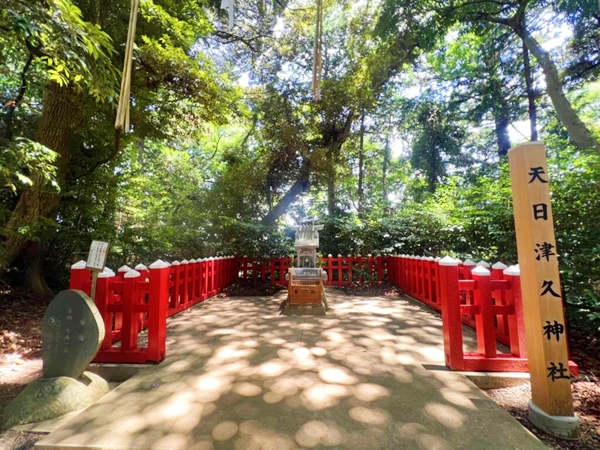 パワースポットで有名な麻賀多神社の境内社