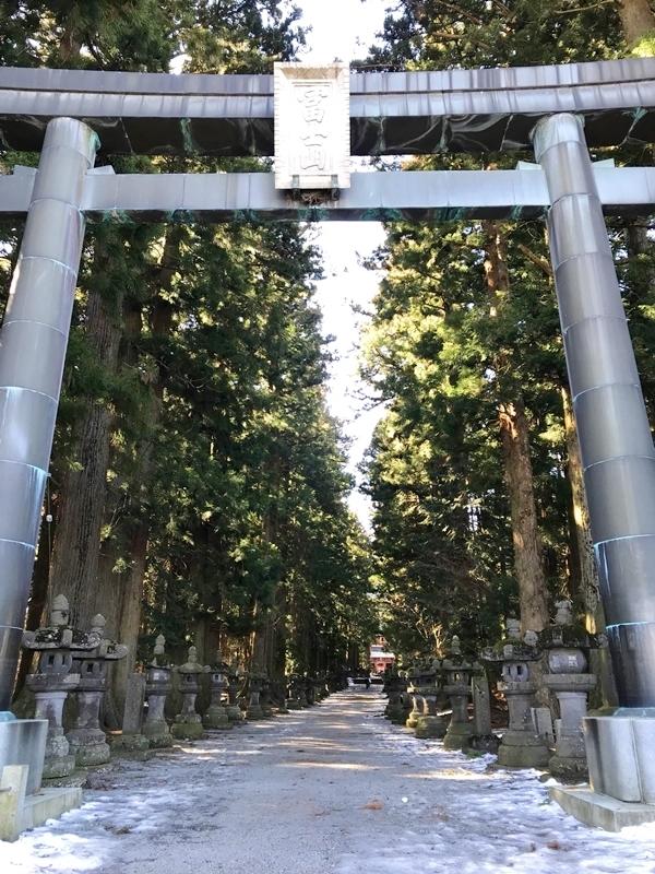 北口本宮冨士浅間神社の第一鳥居
