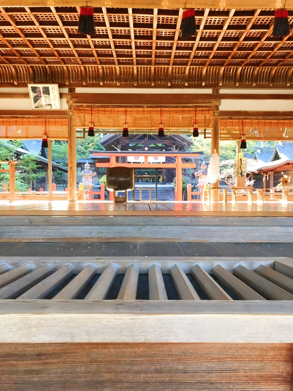 龍田大社 本殿の荘厳な全景 旧官幣大社 歴史 アクセス情報